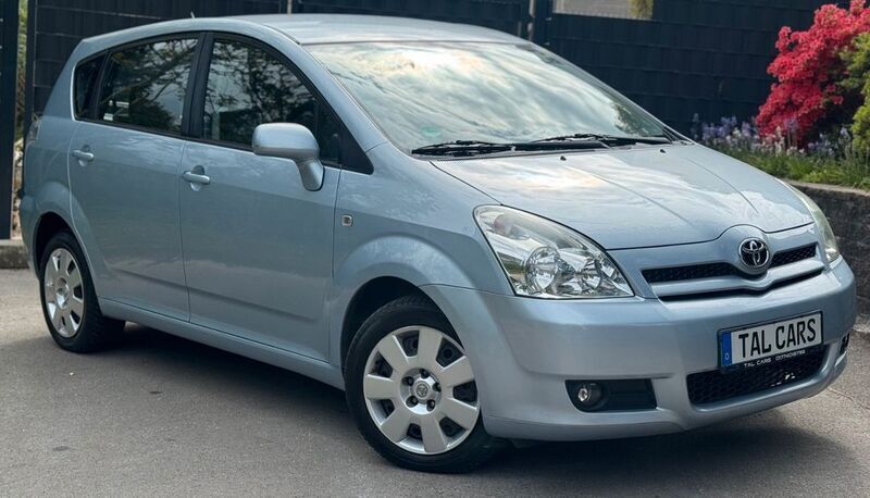 Blau Gebraucht 2006 Toyota Corolla Verso Van / Kleinbus | 7.999 € (Etwas zu teuer) - Bild 1/4