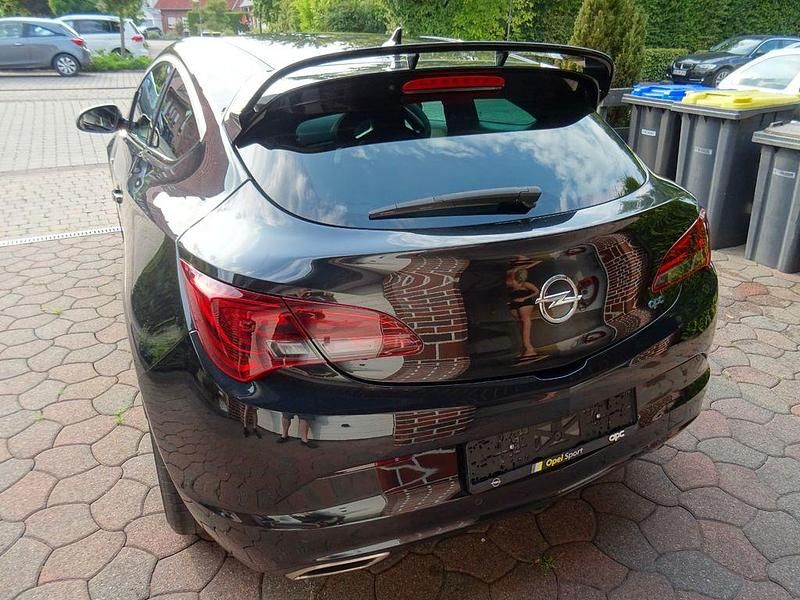 Gebraucht Opel Astra GTC OPC 280 PS (205 kW) 2014 Schwarz Coupé