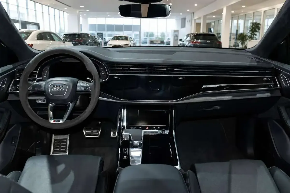 Neu Audi RS Q8 Performance 600 PS (441 kW) 2025 Weiß SUV