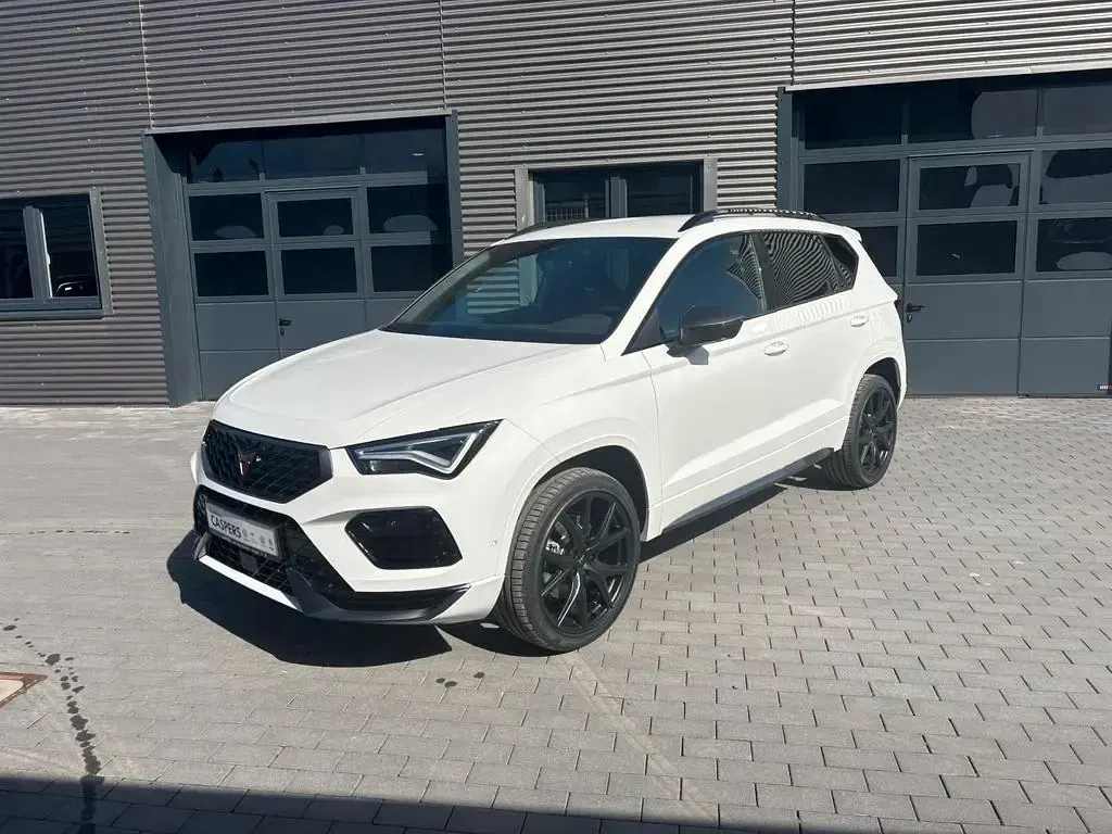 Neu Cupra Ateca 150 PS (110 kW) 2026 Weiß SUV