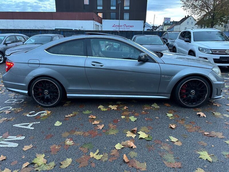 Gebraucht Mercedes C63 AMG AMG 457 PS (336 kW) 2013 Palladiumsilber  metalliclack Coupé