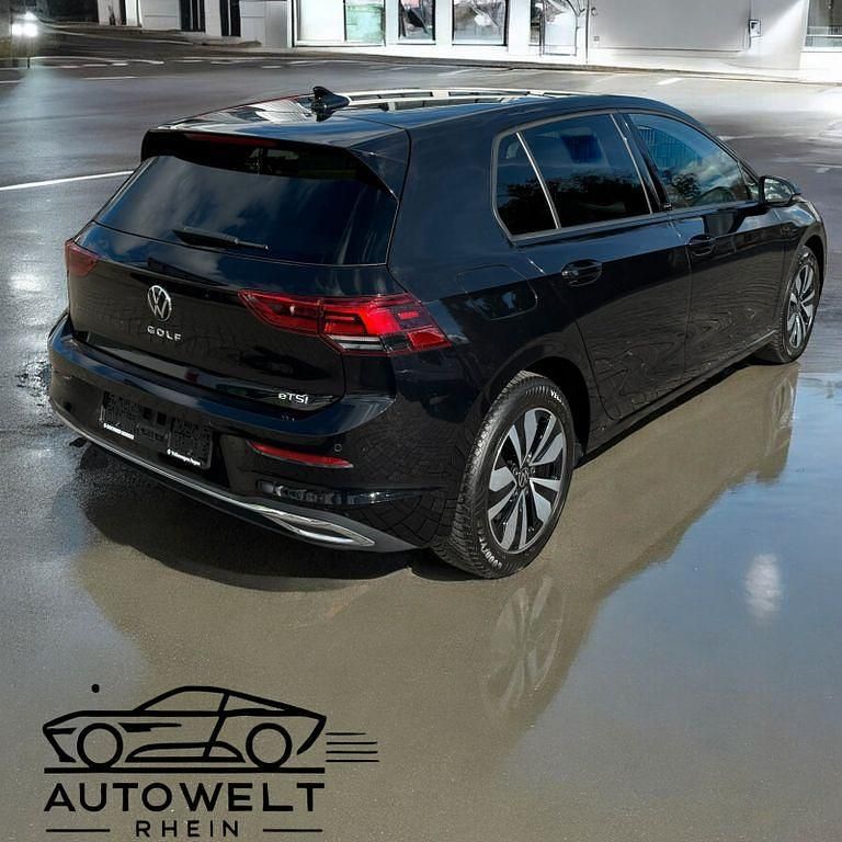 Gebraucht VW Golf VIII Move 110 PS (80 kW) 2024 Schwarz Limousine