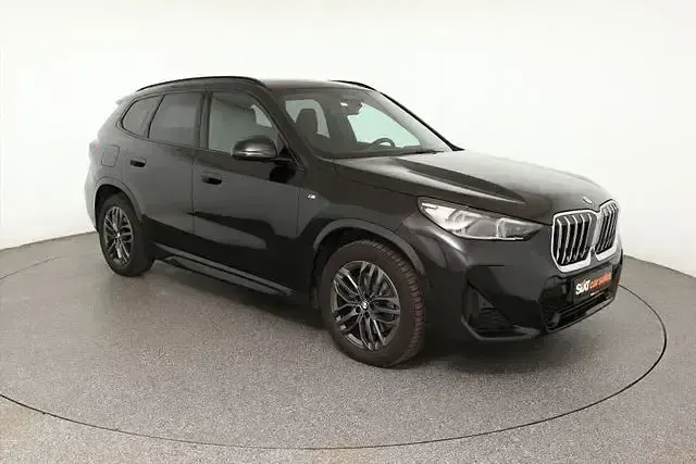 Gebraucht BMW X1 M Sport 211 PS (155 kW) 2023 Grün SUV