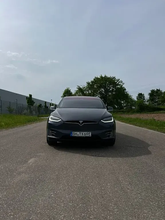 Gebraucht Tesla Model X 325 kW (443 PS) 2019 Grau SUV