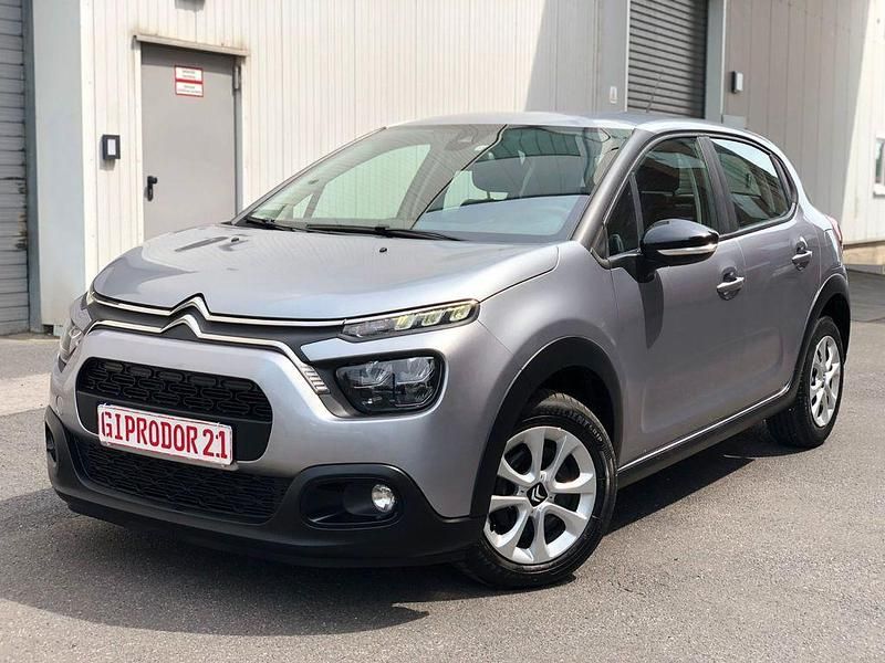 Grau Gebraucht 2021 Citroën C3 PureTech Kleinwagen | 9.401 € (Guter Preis) - Bild 1/3