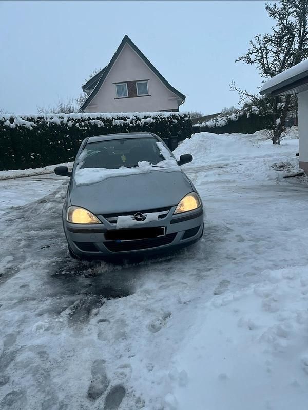 Silber Gebraucht 2005 Opel Corsa Kleinwagen | 1.000 € (Guter Preis) - Bild 1/2