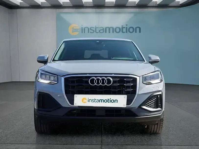 Gebraucht Audi Q2 150 PS (110 kW) 2023 Grau SUV