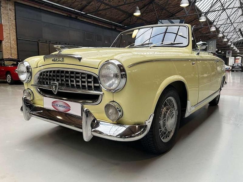 Gebraucht Peugeot 403 58 PS (42 kW) 1957 Gelb Cabrio