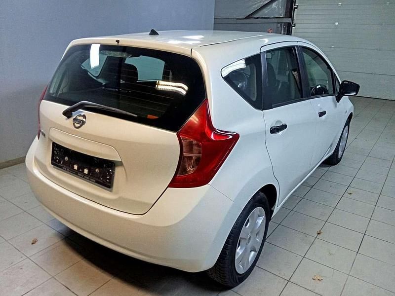 Gebraucht Nissan Note Visia 80 PS (58 kW) 2016 Weiß Van / Kleinbus