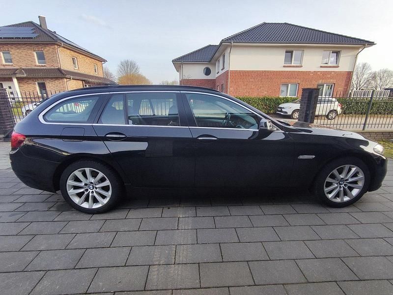 Gebraucht BMW 520 190 PS (139 kW) 2014 Schwarz Kombi