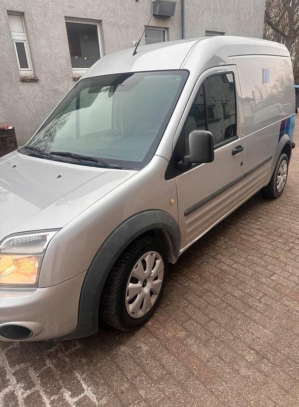 Gebraucht Ford Transit Connect 88 PS (64 kW) 2011 Silber Van / Kleinbus