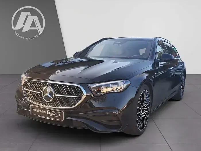 Gebraucht Mercedes E300 AMG 313 PS (230 kW) 2025 Obsidianschwarz Kombi