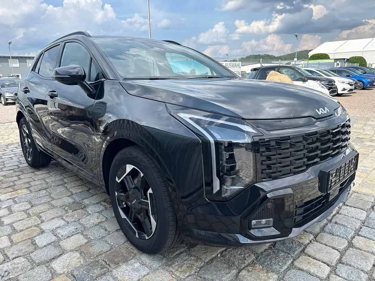 Neu Kia Sportage GT-Line 179 PS (131 kW) 2025 Schwarz metallic SUV