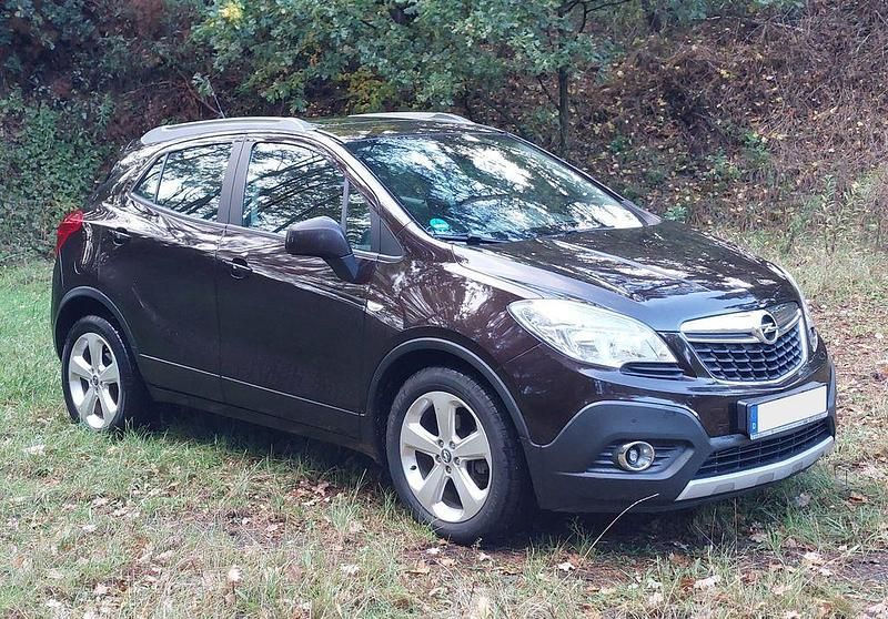 Braun Gebraucht 2013 Opel Mokka Innovation SUV | 12.500 € (Fairer Preis) - Bild 1/4