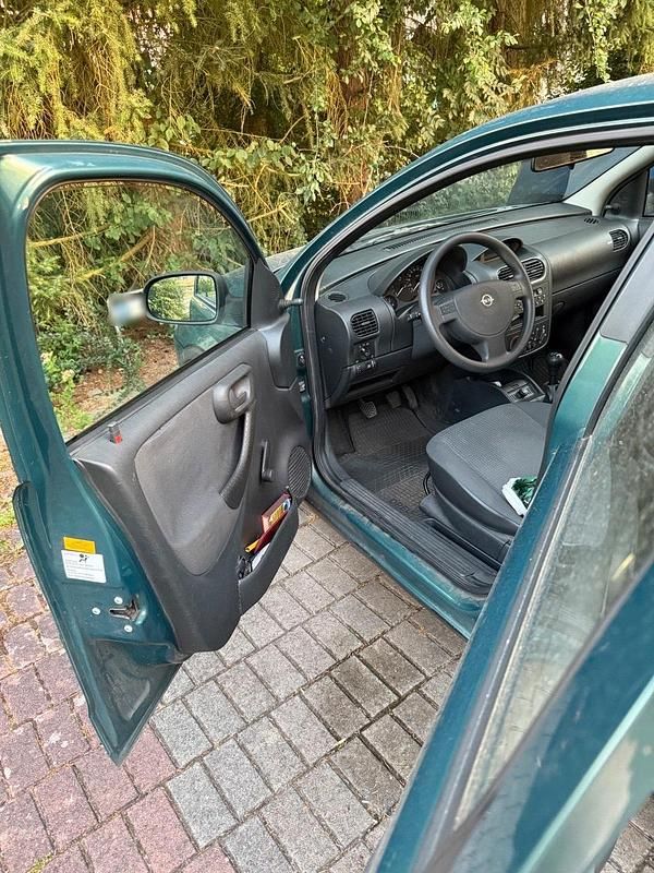 Gebraucht Opel Corsa 58 PS (42 kW) 2002 Grün Kleinwagen