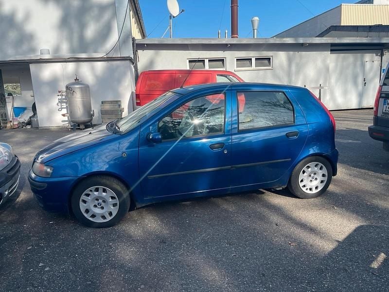 Gebraucht Fiat Punto 80 PS (58 kW) 2001 Blau Kleinwagen