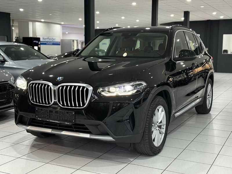 Schwarz Gebraucht 2022 BMW X3 Performance SUV | 27.990 € (Fairer Preis) - Bild 1/4