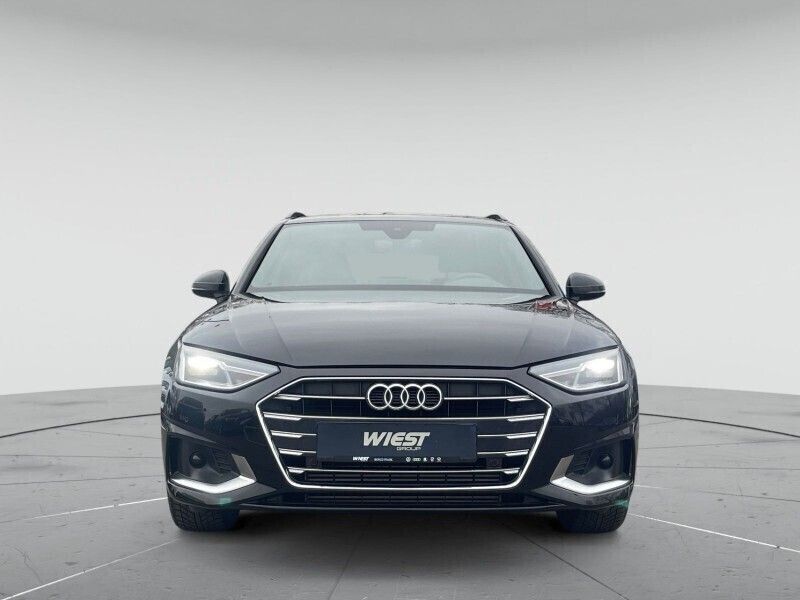 Mythosschwarz metallic Gebraucht 2024 Audi A4 Advanced Plus Kombi | 32.350 € (Fairer Preis) - Bild 1/4