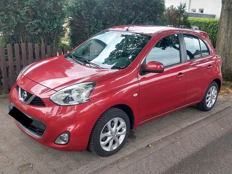 Gebraucht Nissan Micra Acenta 80 PS (58 kW) 2016 Rot Kleinwagen