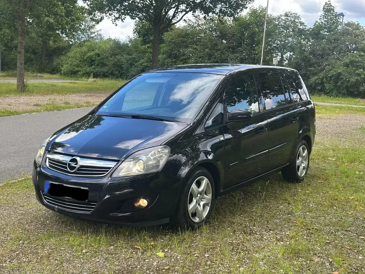Gebraucht Opel Zafira 120 PS (88 kW) 2008 Schwarz Van / Kleinbus