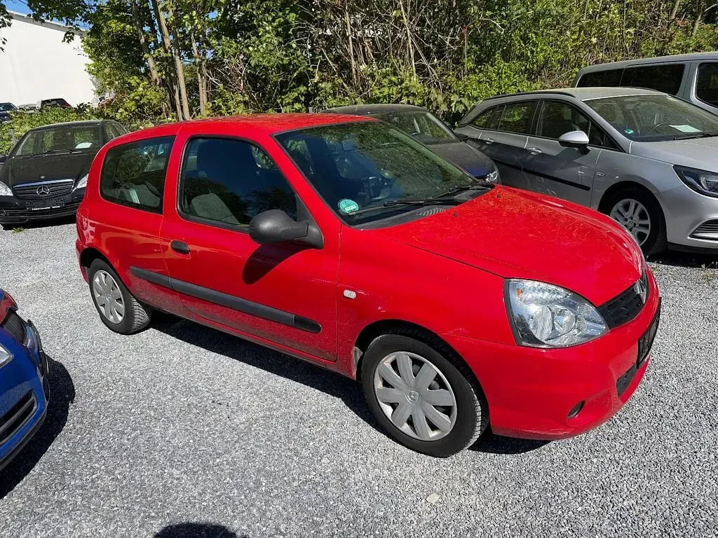 Gebraucht Renault Clio II Campus 58 PS (42 kW) 2009 Rot