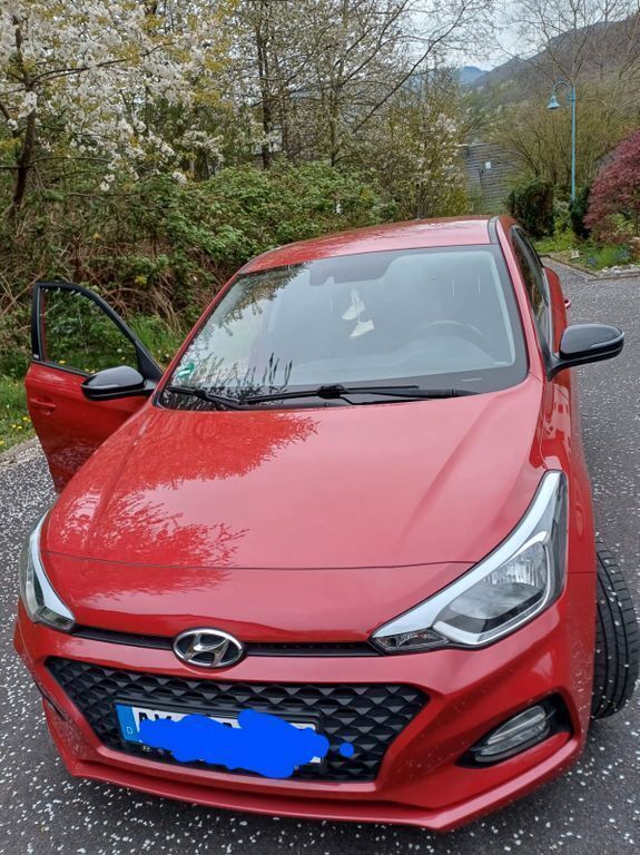 Rot Gebraucht 2020 Hyundai i20 YES! Kleinwagen | 9.500 € (Superpreis) - Bild 1/4