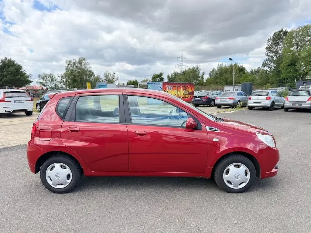 Gebraucht Chevrolet Aveo LT 101 PS (74 kW) 2009 Rot Kleinwagen