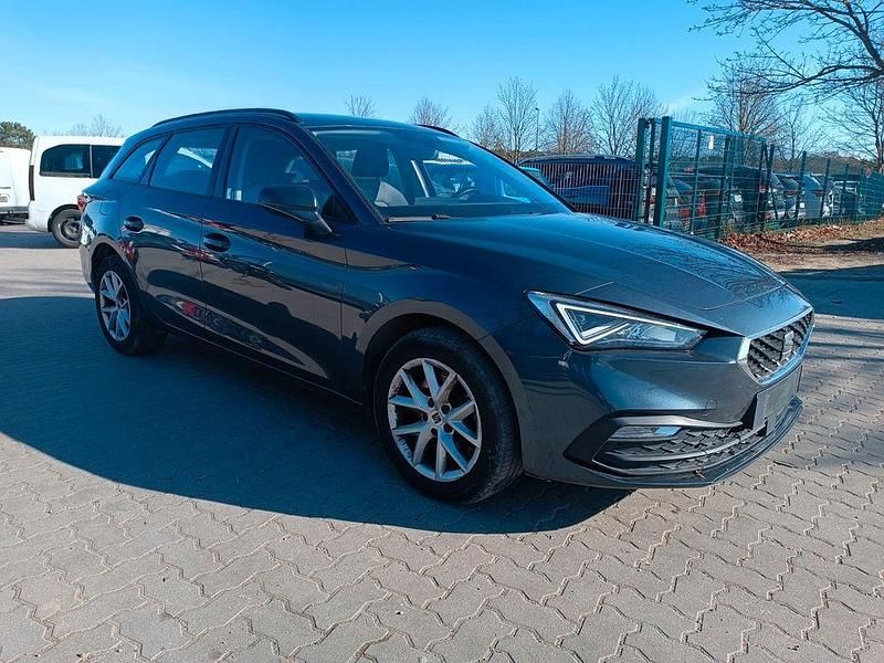 Gebraucht Seat Leon Style 150 PS (110 kW) 2022 Grau Limousine