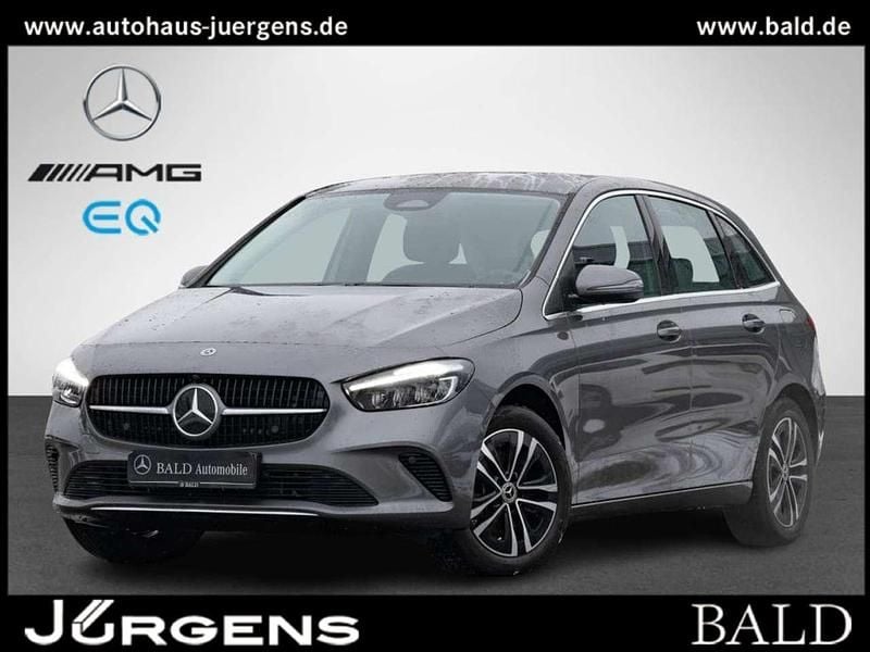 Metalliclack mountaingrau Gebraucht 2024 Mercedes E250 Progressive Kombi | 31.880 € (Fairer Preis) - Bild 1/4