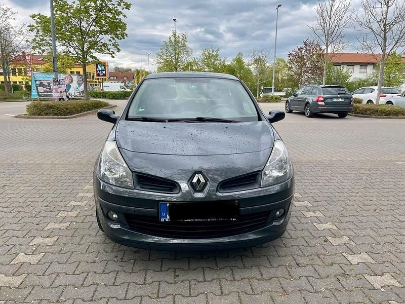 Schwarz Gebraucht 2006 Renault Clio II Kleinwagen | 1.300 € (Guter Preis) - Bild 1/4