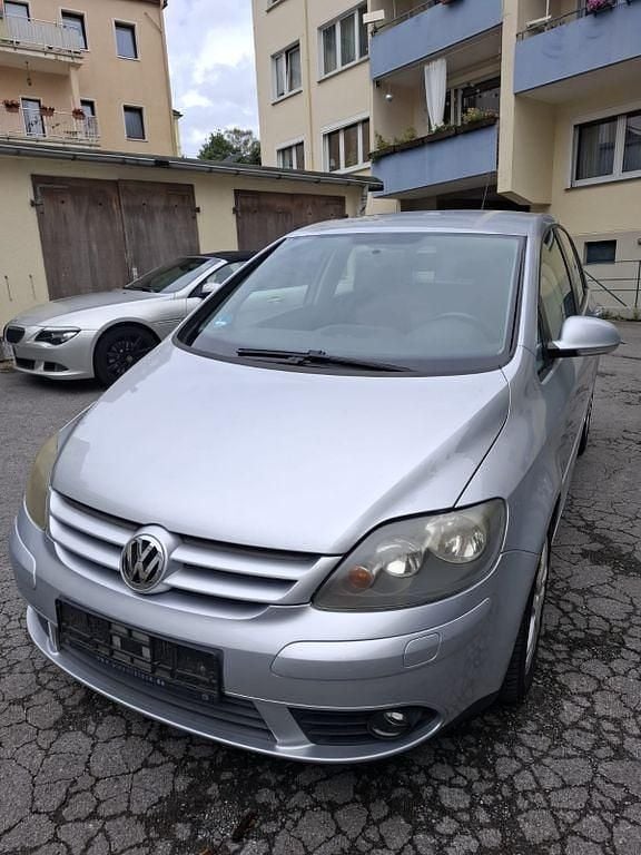 Silber Gebraucht 2006 VW Golf Plus Goal Van / Kleinbus | 2.750 € (Fairer Preis) - Bild 1/4