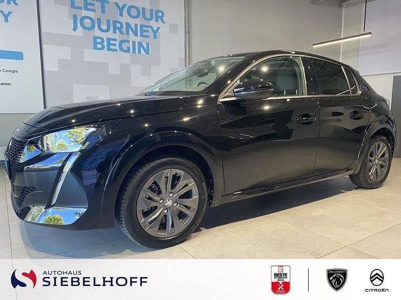 Schwarz Gebraucht 2023 Peugeot e-208 Allure Kleinwagen | 19.995 € (Fairer Preis) - Bild 1/4