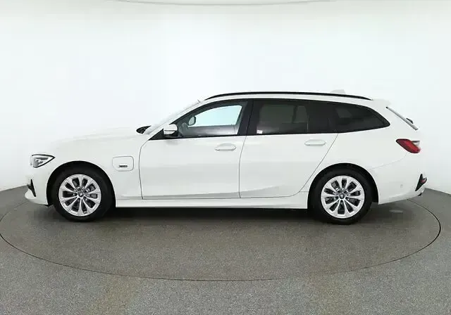 Gebraucht BMW 330 184 PS (135 kW) 2022 Andere