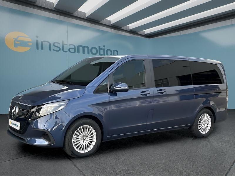 Blau Gebraucht 2024 Mercedes EQV300 Van / Kleinbus | 53.199 € (Teuer) - Bild 1/4