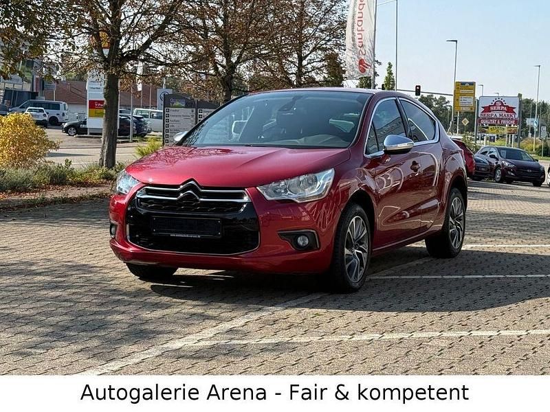 Rot Gebraucht 2012 Citroën DS4 So Chic Kleinwagen | 9.390 € (Etwas zu teuer) - Bild 1/4