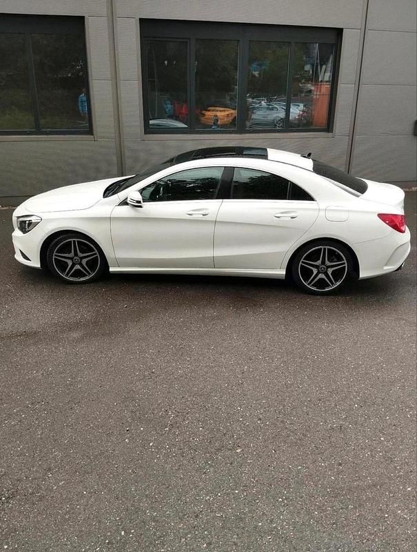 Gebraucht Mercedes CLA250 AMG line 211 PS (155 kW) 2014 Weiß Limousine