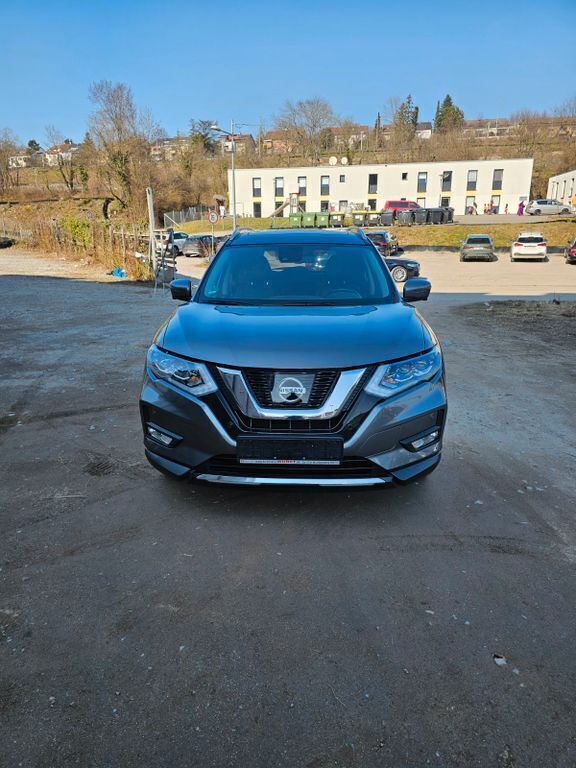 Gun metallic (m) Gebraucht 2017 Nissan X-Trail Tekna SUV | 17.250 € (Fairer Preis) - Bild 1/4