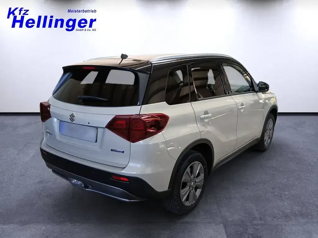 Neu Suzuki Vitara Comfort 110 PS (80 kW) 2025 Beige SUV