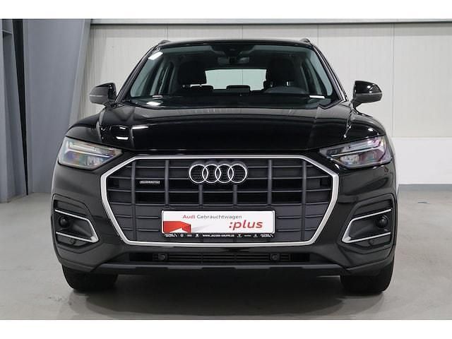 Gebraucht Audi Q5 Basis 204 PS (150 kW) 2024 Brillantschwarz SUV