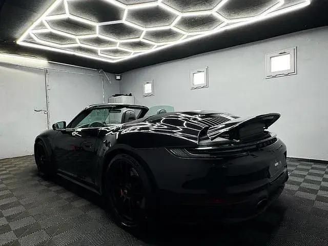 Usata Porsche 911 480 CV (353 kW) 2024 Nero Cabrio