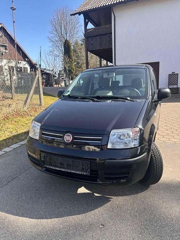 Gebraucht Fiat Panda 69 PS (50 kW) 2010 Schwarz Kleinwagen