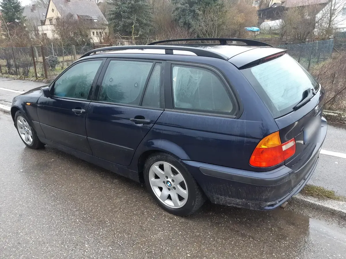 Gebraucht BMW 316 116 PS (85 kW) 2005 Blau Kombi