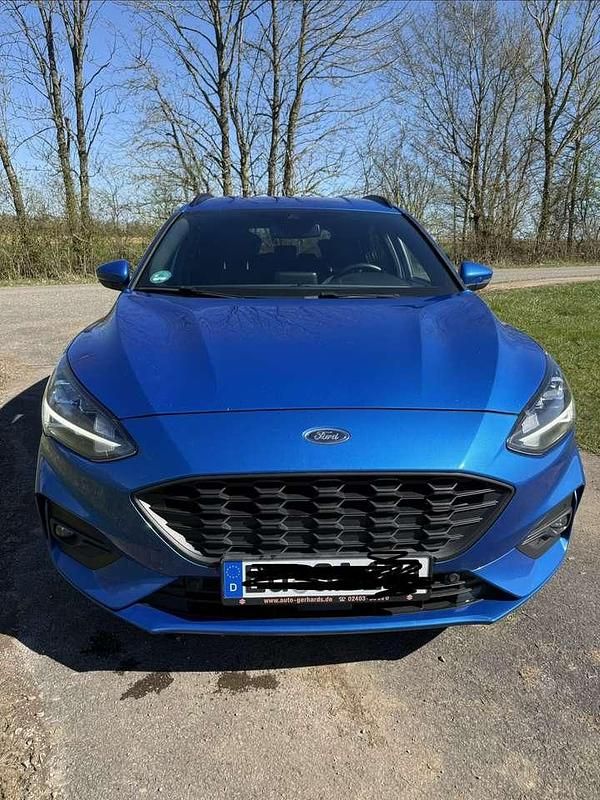 Gebraucht Ford Focus ST-Line 150 PS (110 kW) 2021 Blau Kombi