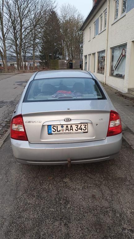 Gebraucht Kia Cerato EX 105 PS (77 kW) 2005 Limousine