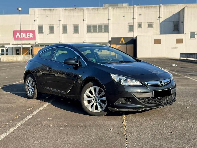 Schwarz Gebraucht 2015 Opel Astra GTC Limousine | 7.200 € (Teuer) - Bild 1/4