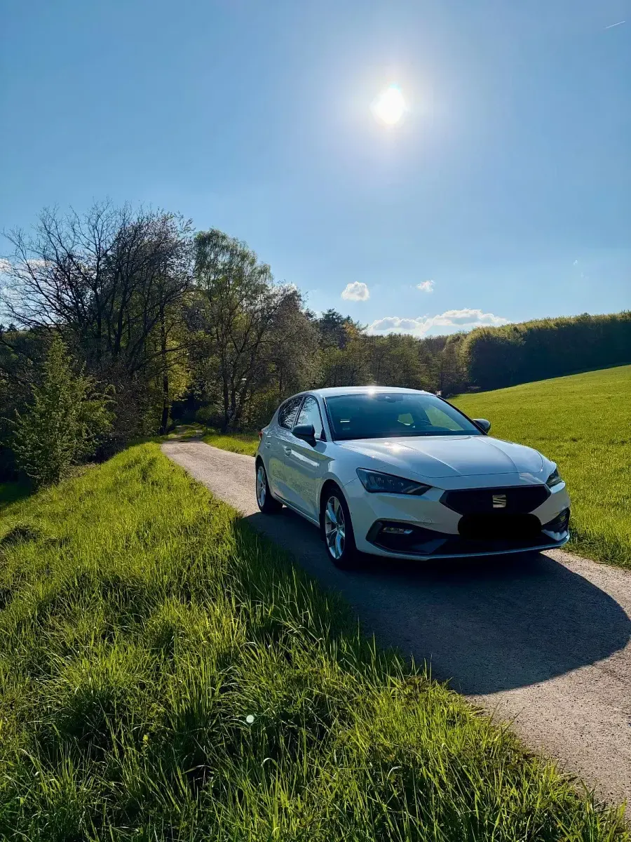 Gebraucht Seat Leon FR 150 PS (110 kW) 2020 Weiß Limousine