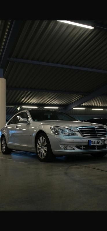 Silber Gebraucht 2007 Mercedes S320 Limousine | 6.000 € (Superpreis) - Bild 1/4