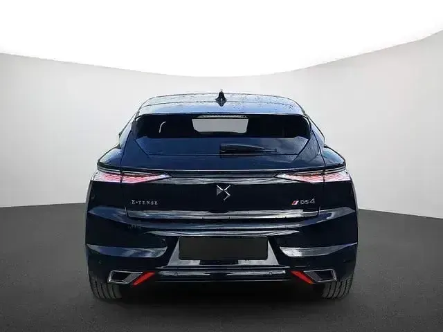 Gebraucht DS Automobiles DS4 Performance Line Plus 225 PS (165 kW) 2022 Schwarz SUV