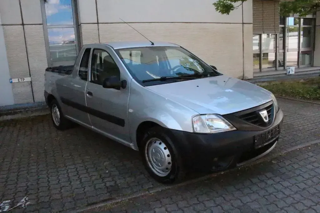 Gebraucht Dacia Pick up Ambiance 149 PS (109 kW) 2012 Grau Pickup