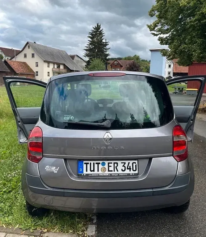 Gebraucht Renault Modus Avantage 75 PS (55 kW) 2009 Grau Van / Kleinbus